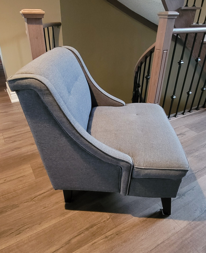 Ashley Furniture Accent / Arm Chair - photo 2
