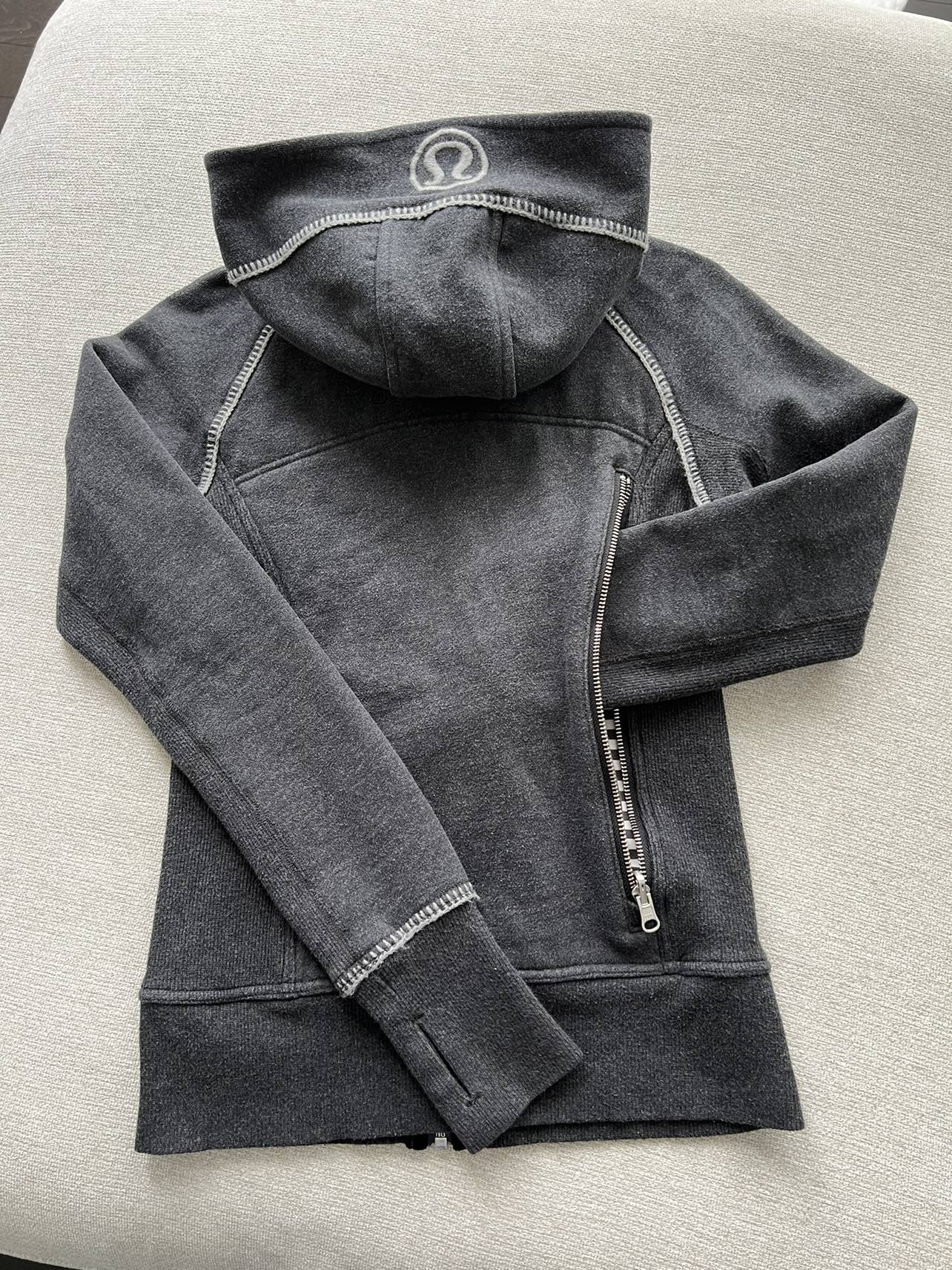 Lululemon Women’s Scuba Zip Hoodie - photo 2