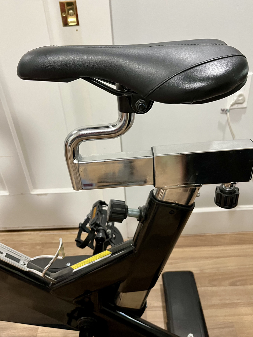 SF  518 Indoor cycle, Upright bike, EUC image indicator(3)