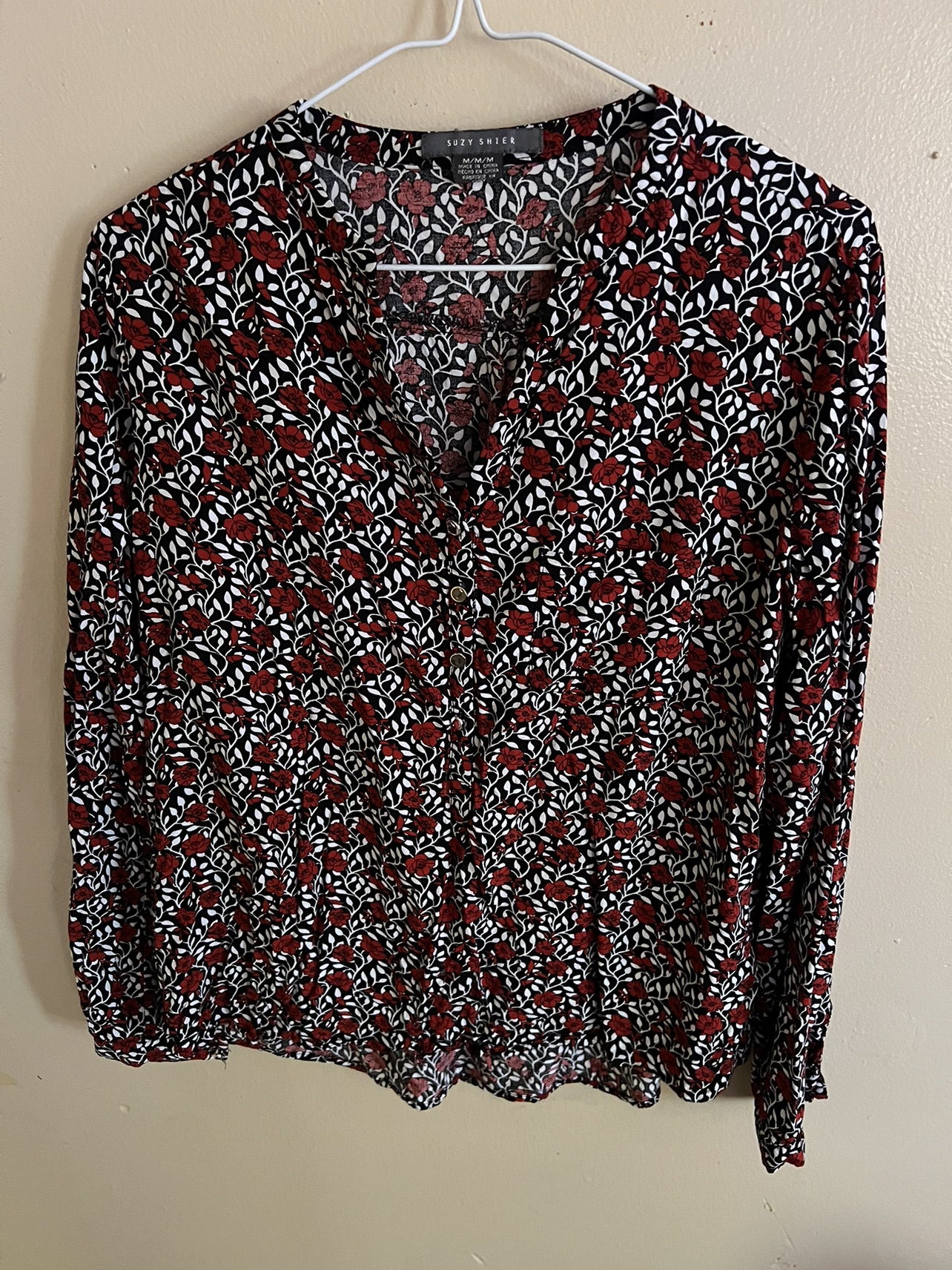 V-neck blouse thumbnail