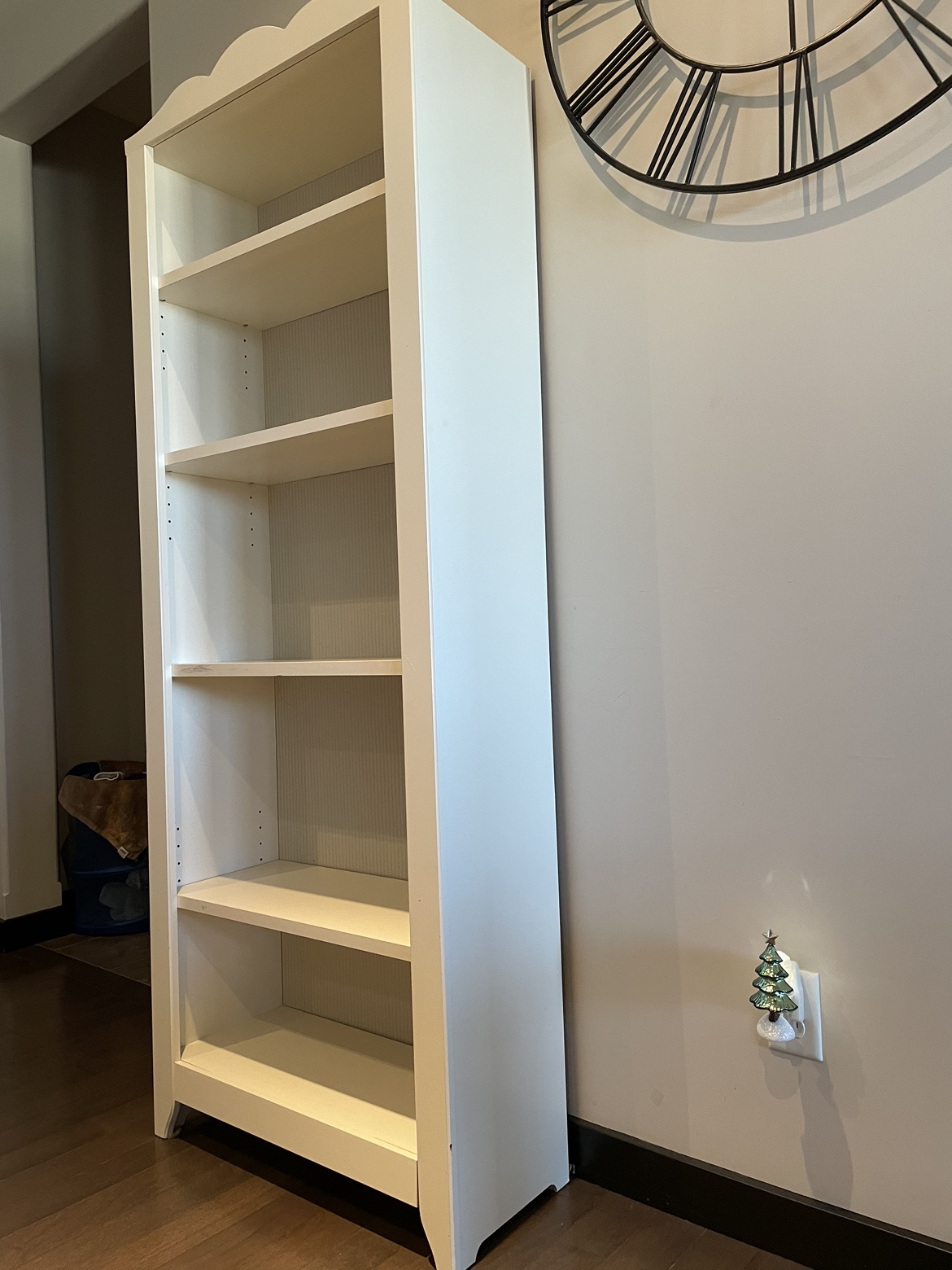Bookcase - photo 2