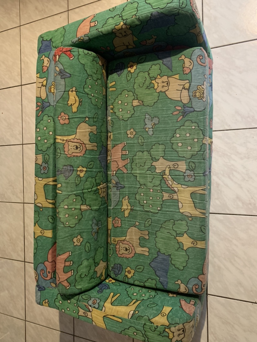 Kid’s Sofa Bef