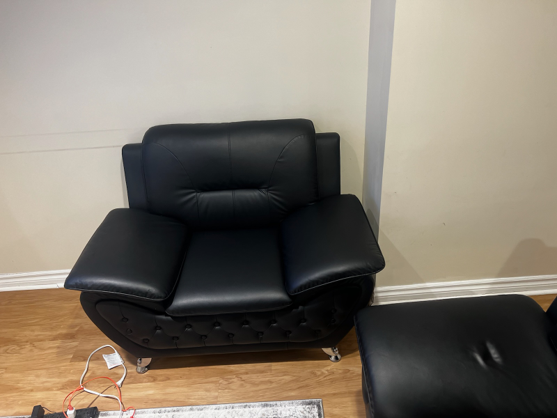 3 Sections couch - photo 3