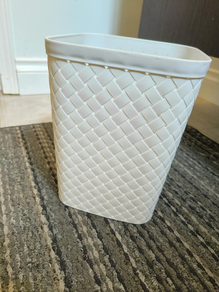Laundry basket, trash can, Heater for car - photo 2