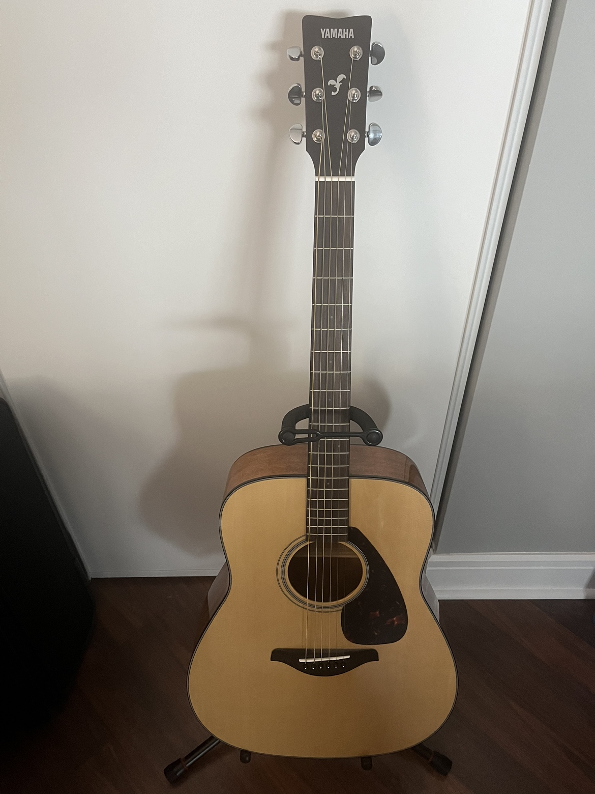 Yamaha guitar FG 800