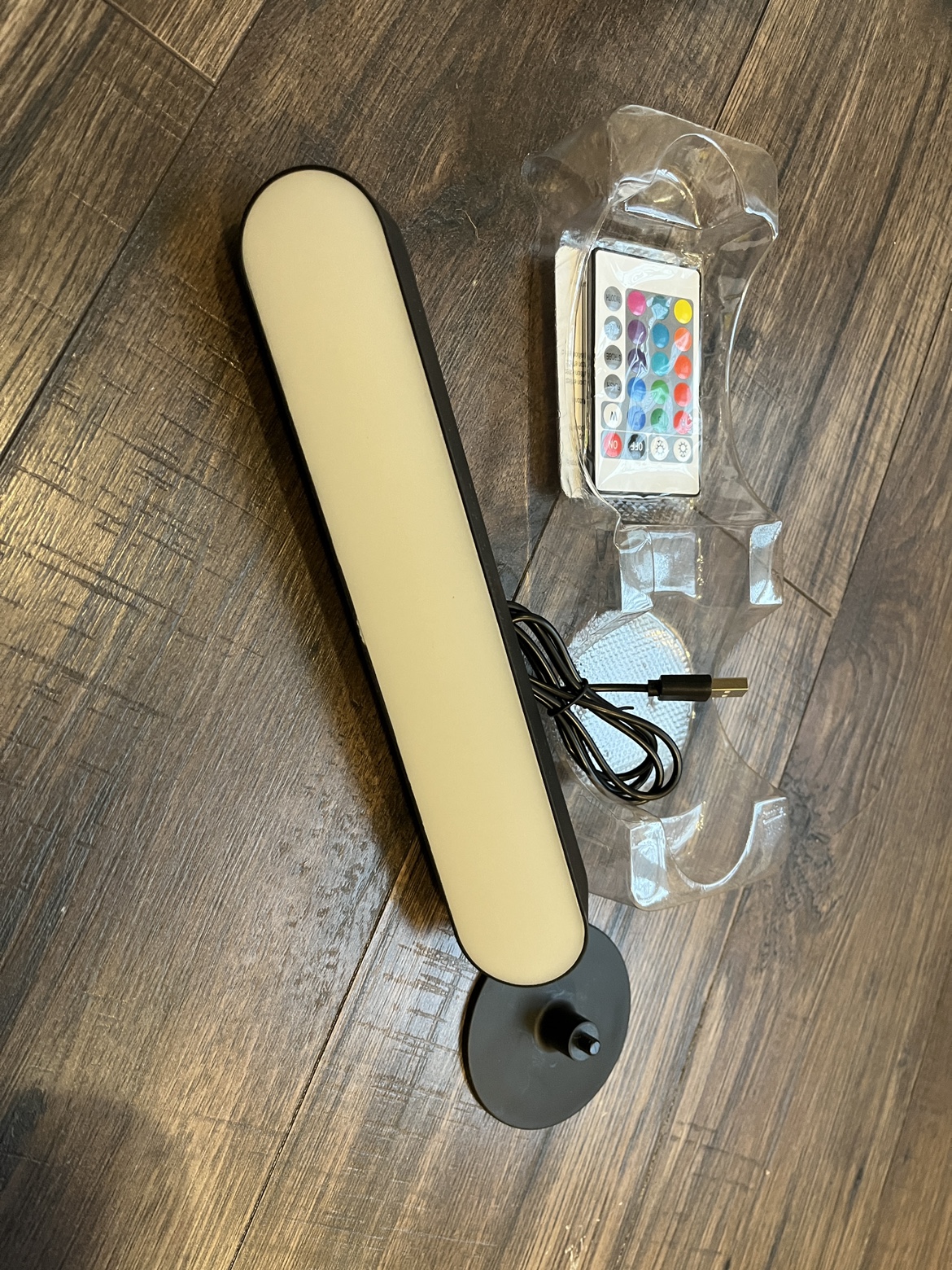 atmospheric lighting with the Lumi Bar LED Lamp image indicator(4)