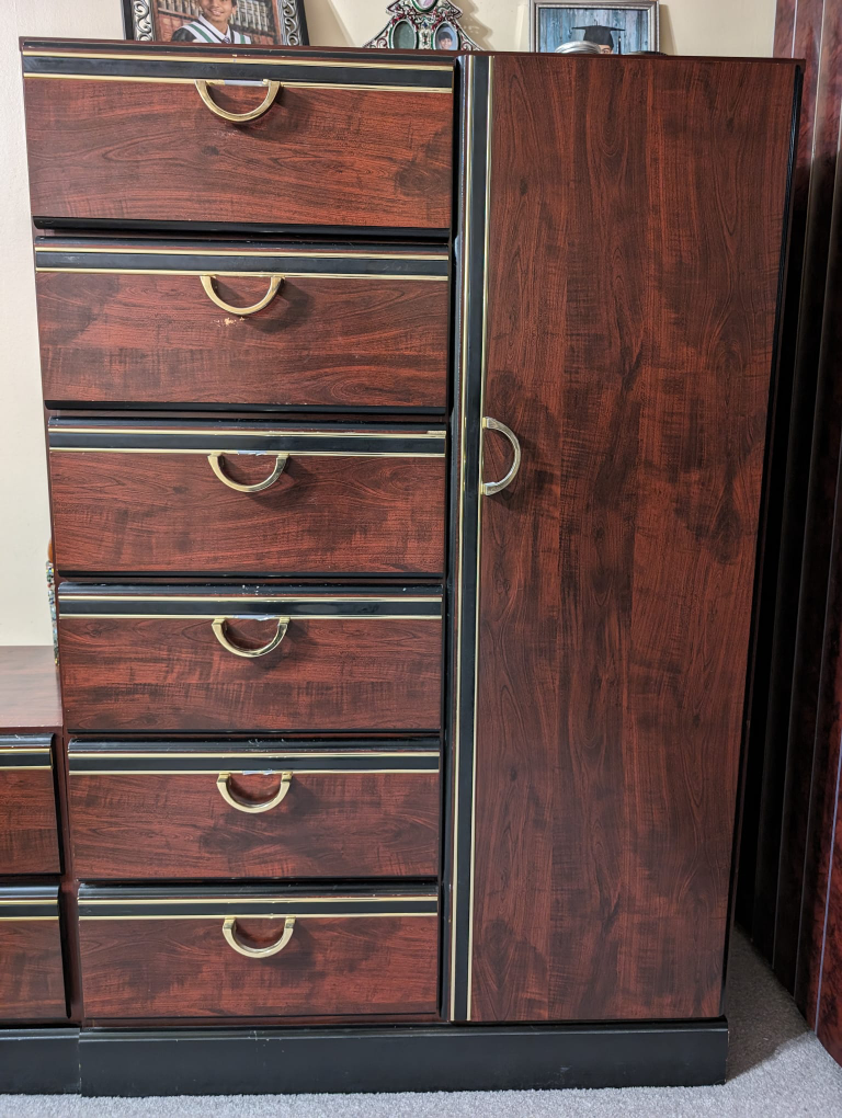 Free Queen size bedroom set