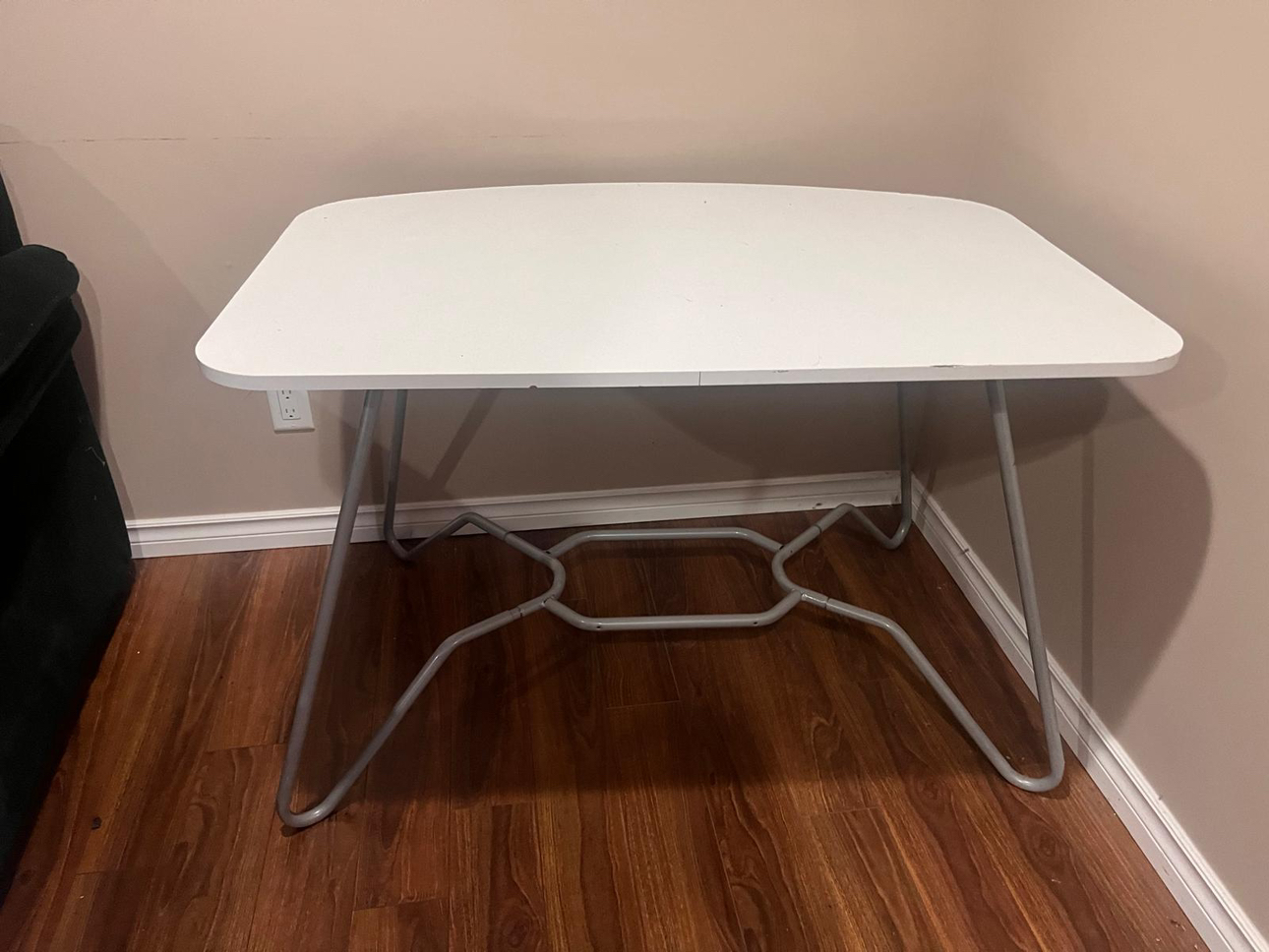 Tables or TV Stand - photo 3