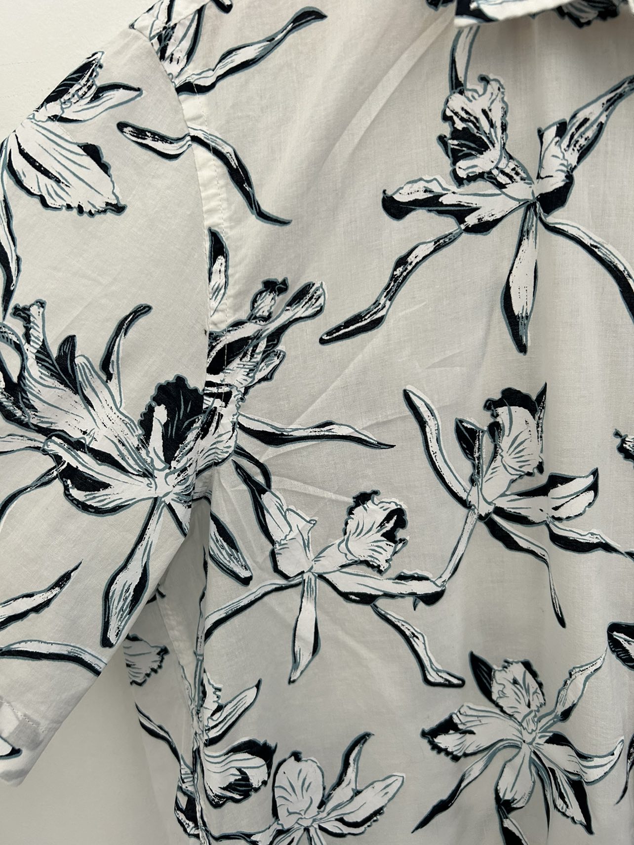 Short Sleeve Shirt image indicator(3)