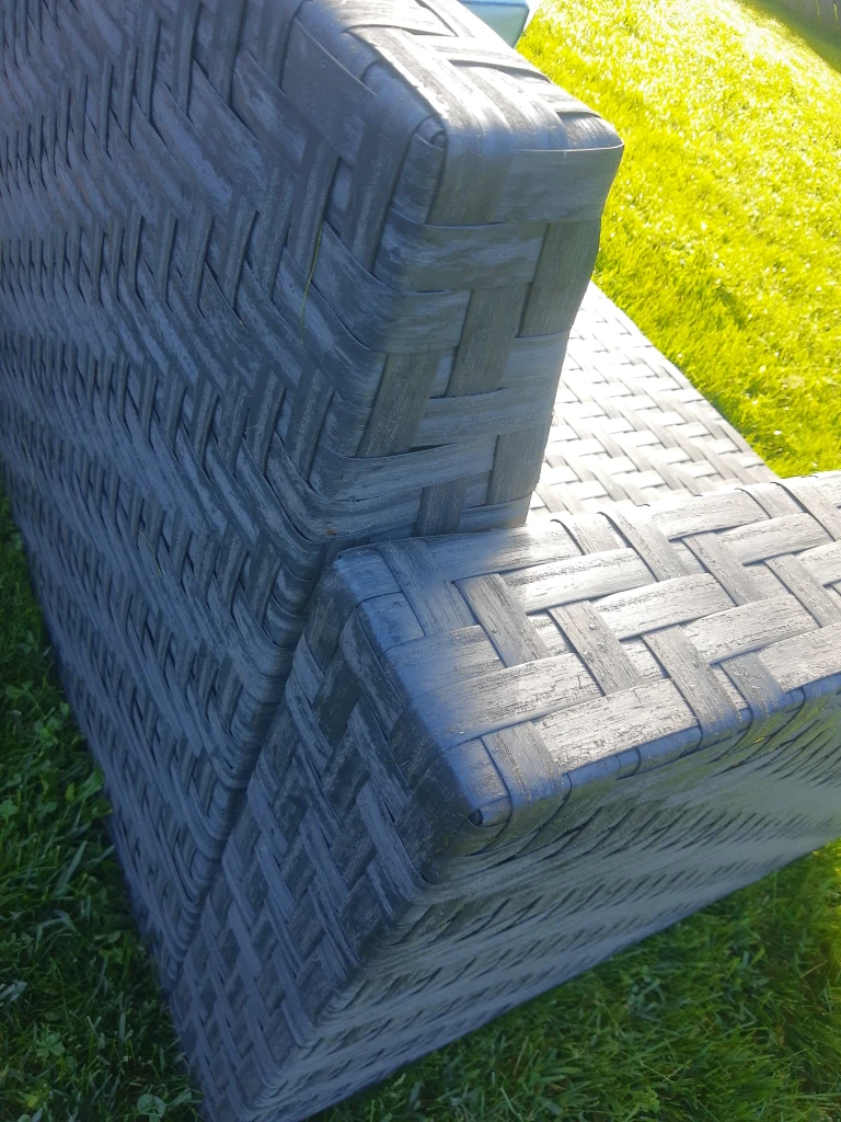 New Wicker loveseat ( 2 seat) - photo 4