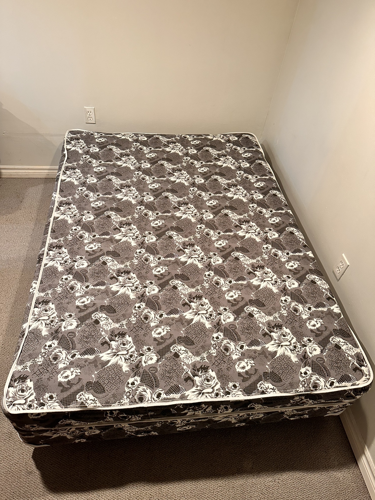 Bed-Box / Mattress (Double) - Memory Foam Mattress Topper, 4-in - photo 5