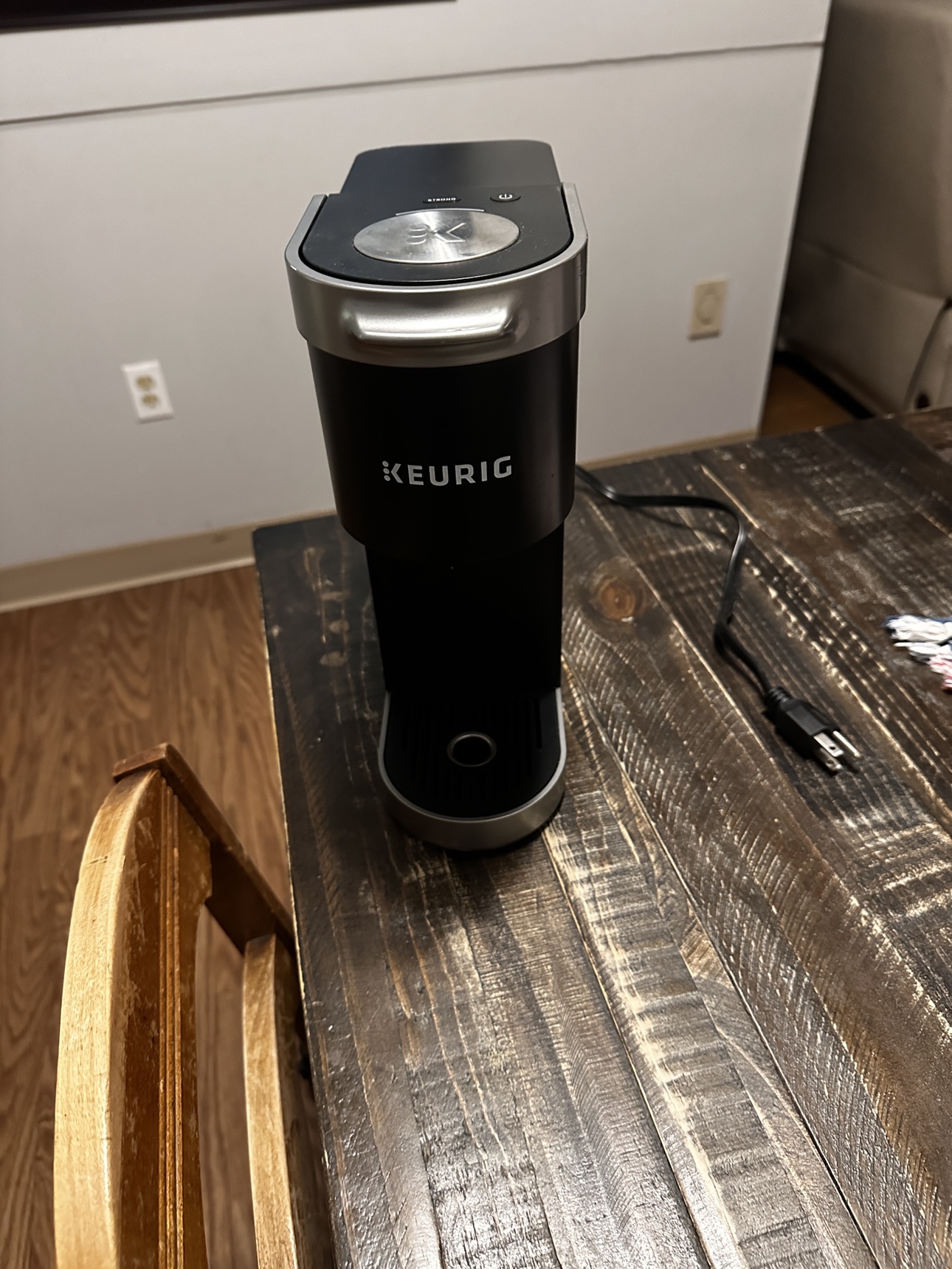 Keurig coffee maker thumbnail