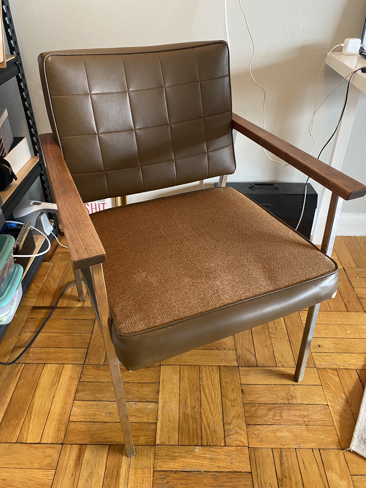 Chair - Vintage/Retro