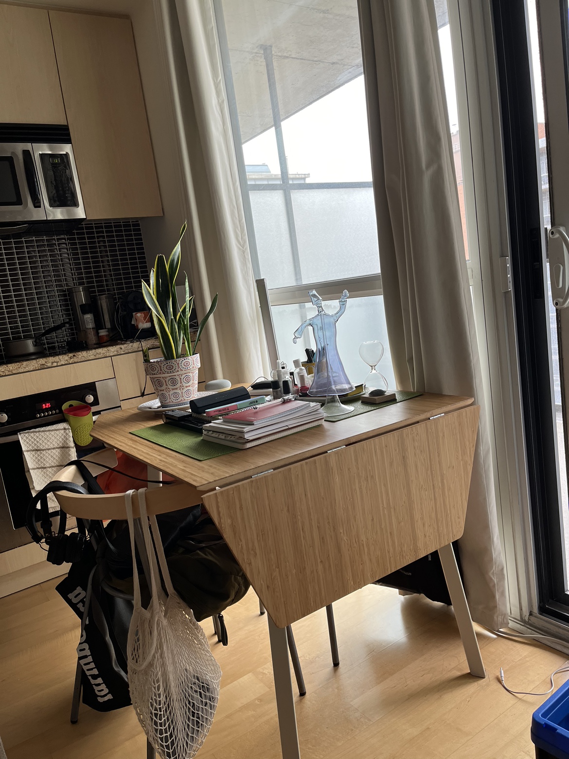 Ikea Table - photo 3