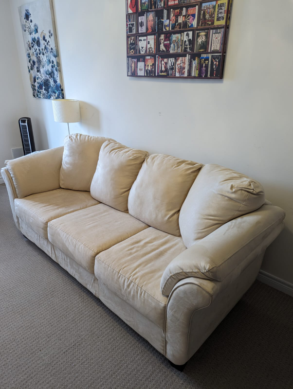 couch - photo 2
