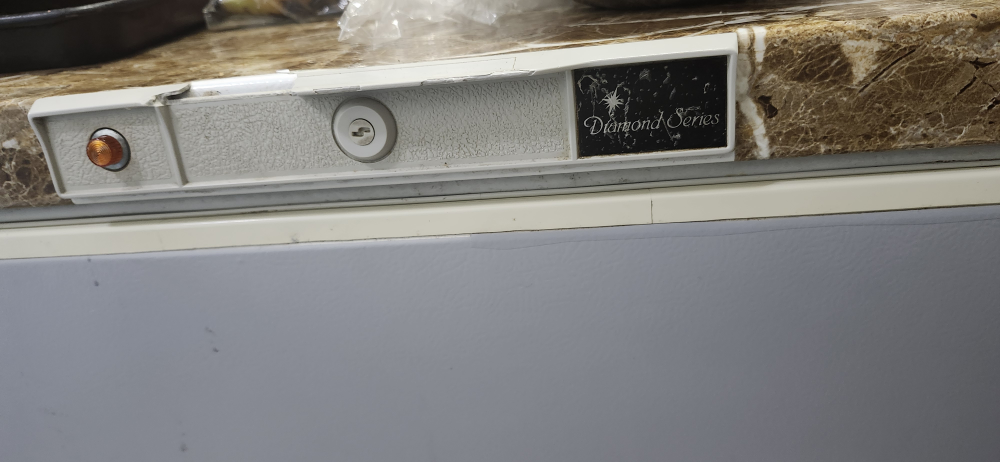 Chest Freezer - photo 3