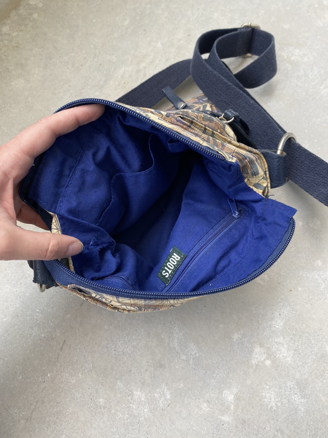 Roots cross body bag - photo 3