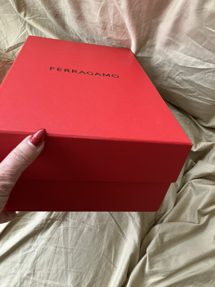 Salvatore Ferragamo shoe box - photo 2
