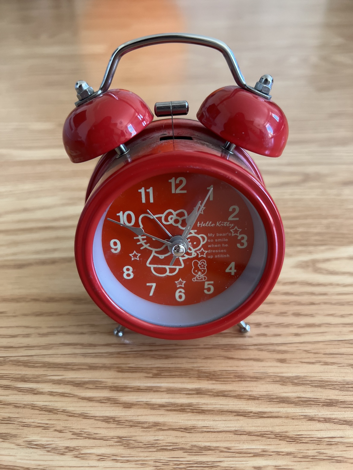 Hello Kitty clock
