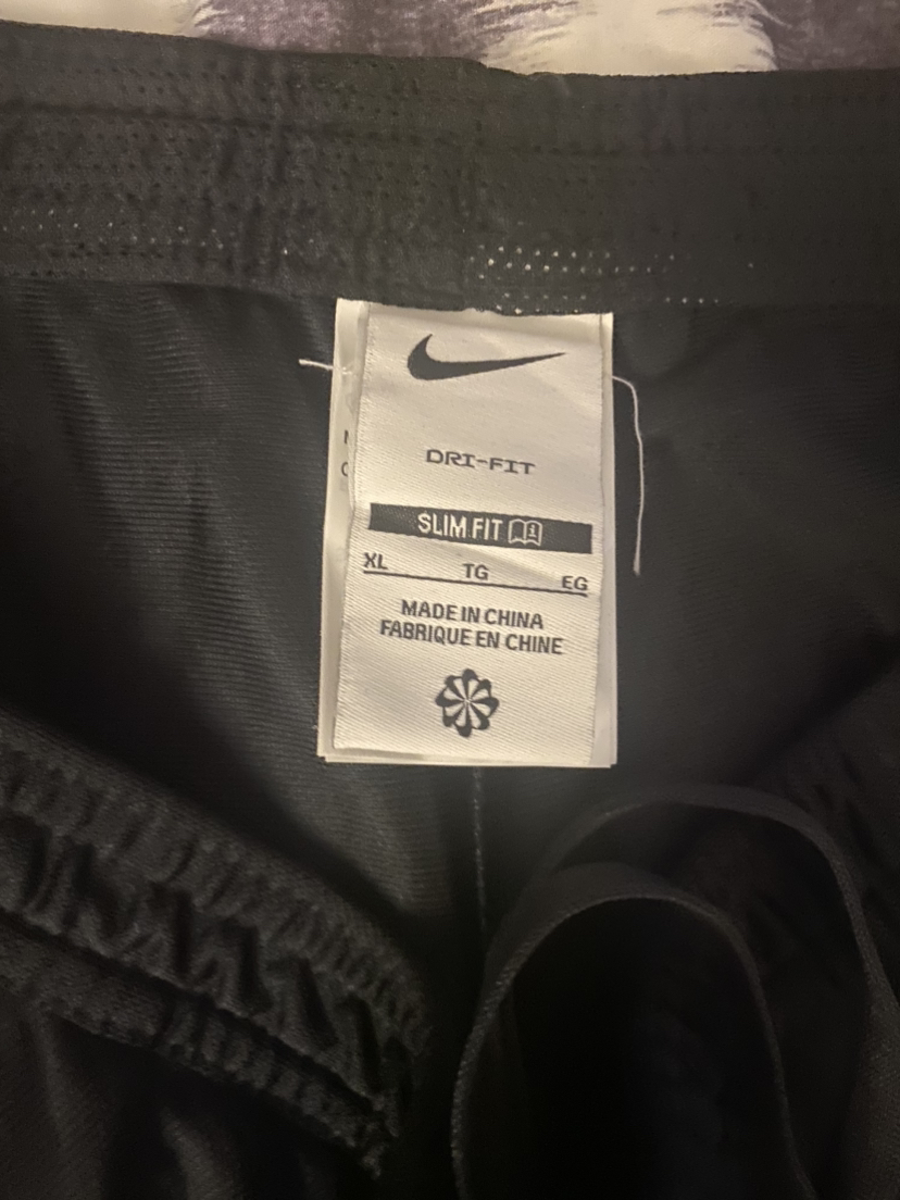 Nike tracksuits - photo 3