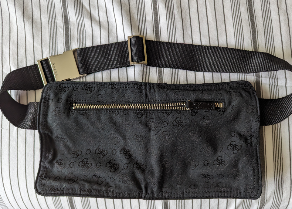 Vintage Guess fanny pack - Adjustable image indicator(2)