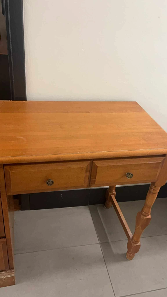 Solid Wood Desk - photo 3