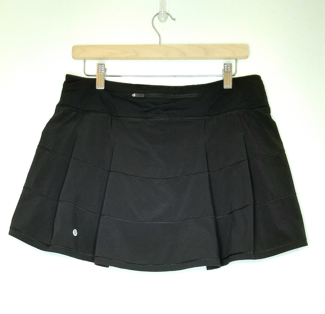 Lululemon Tennis Skirt - Black (size 10 US) - photo 2