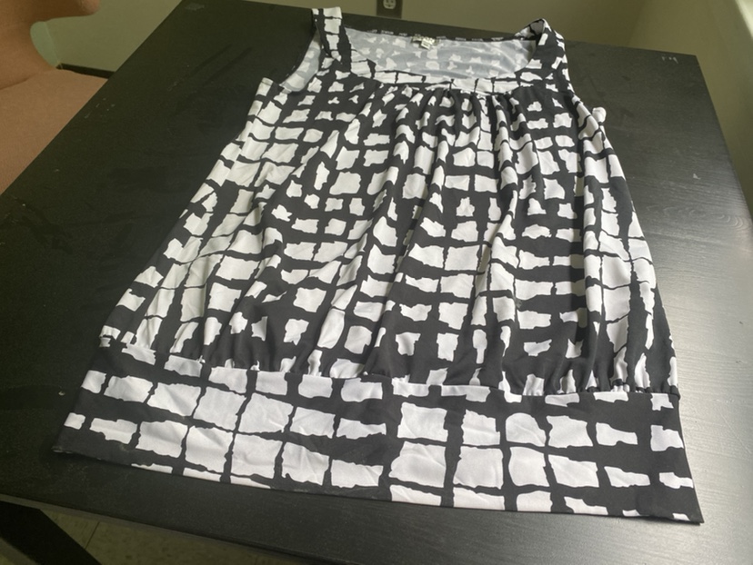 Summer top thumbnail