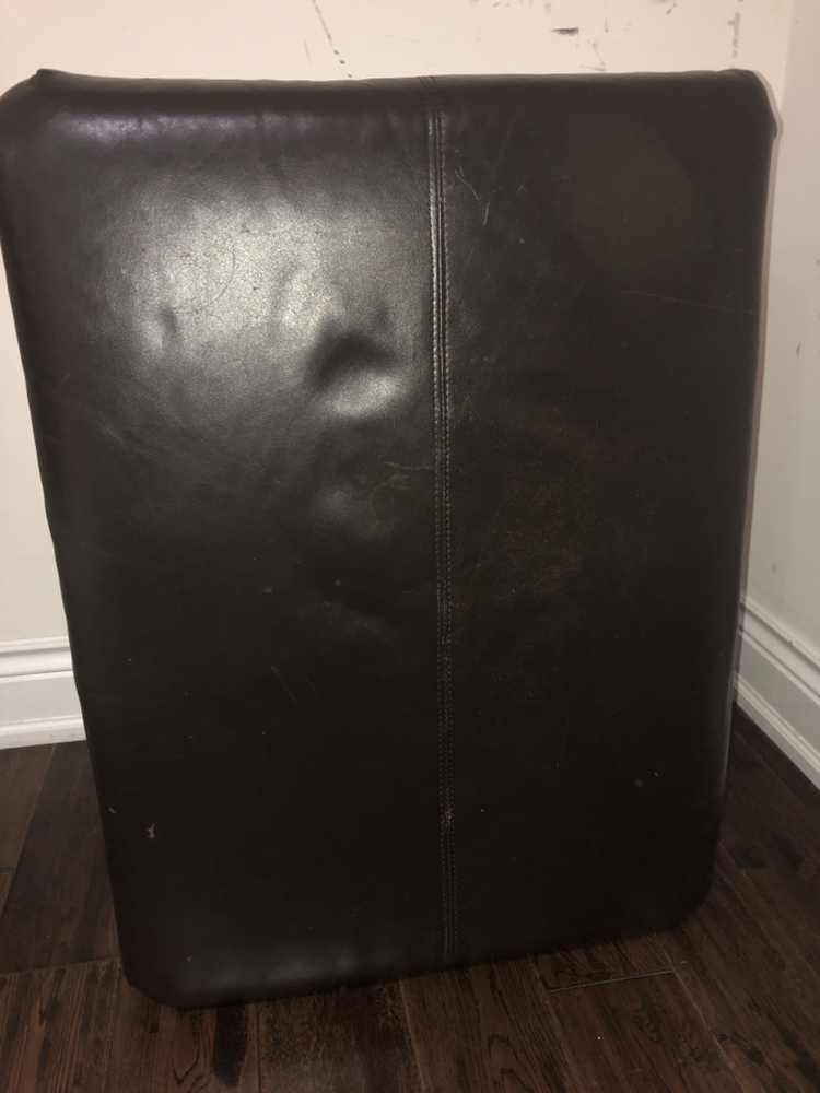 Leather club chair with Ottoman - photo 2