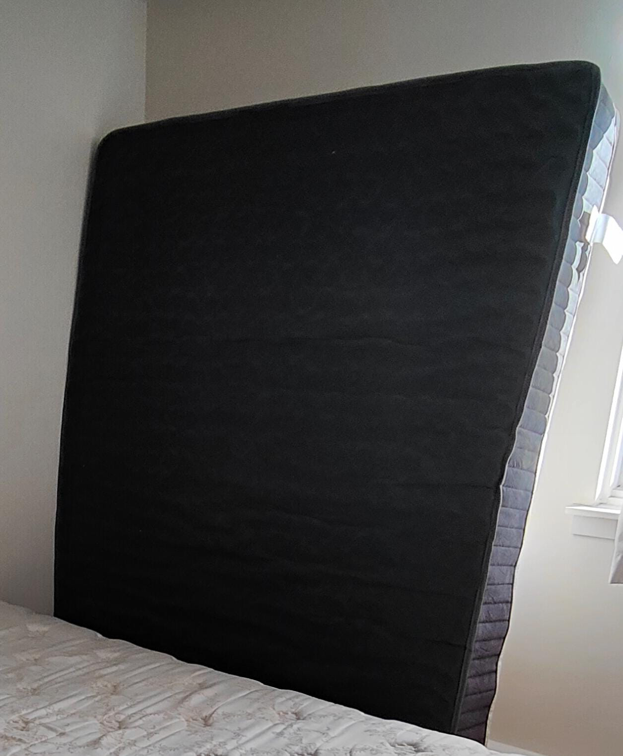 Queen size mattress - photo 3