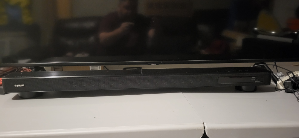 Yamaha soundbar and sub woofer thumbnail