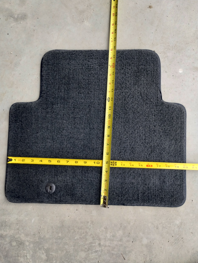 Car mat set for Santa Fe 2013  + other types/years. - photo 3