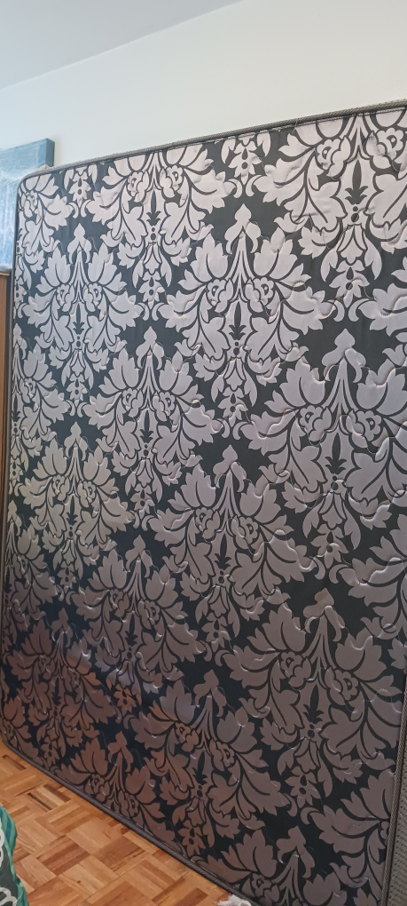 Extra Firm orthopetic queensize mattress $320 image indicator(2)