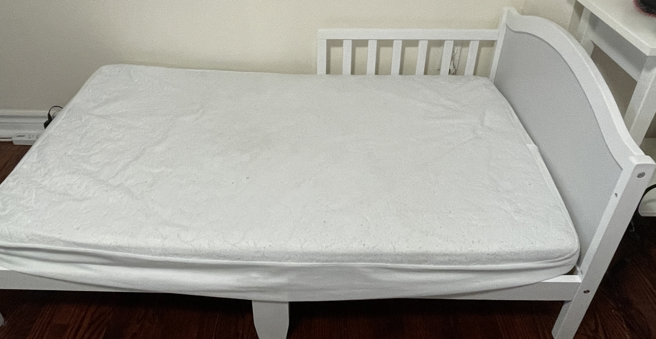 Dream On Me Sydney Toddler Bed in White - photo 4