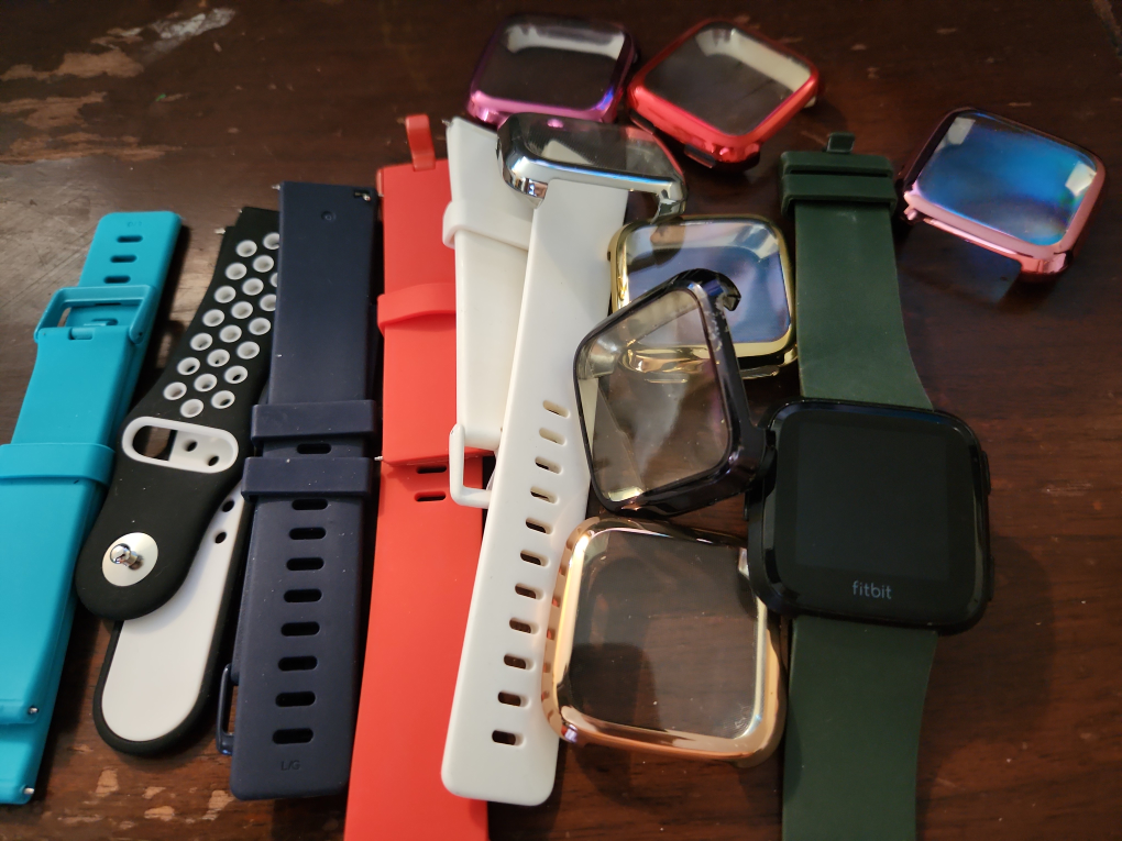fitbit versa - photo 2