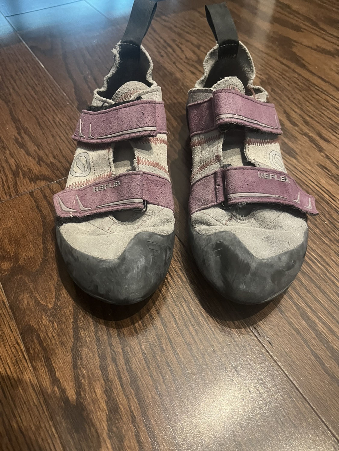 Scarpa climbing shoes 7 or 7.5 thumbnail