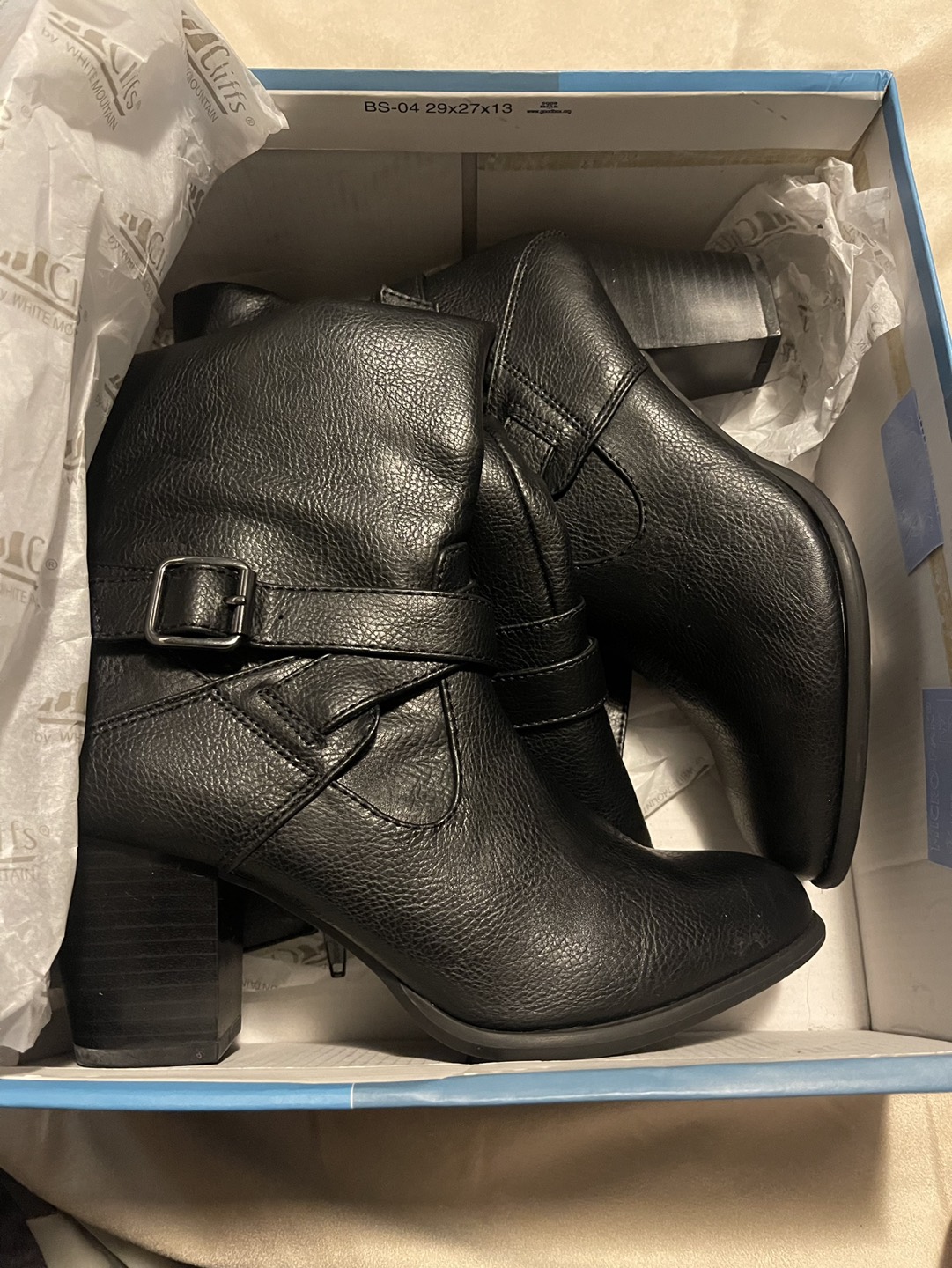 Black Faux Leather Boots(NEW) image indicator(2)