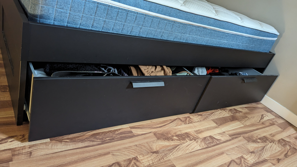 Queen Bed with 4 storage (IKEA) + mattress - photo 3