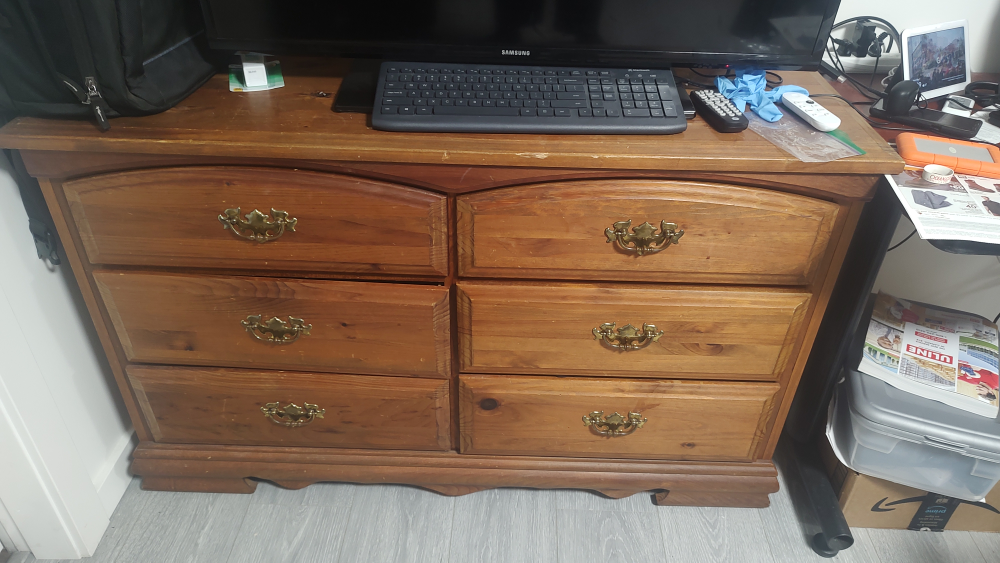 Dresser