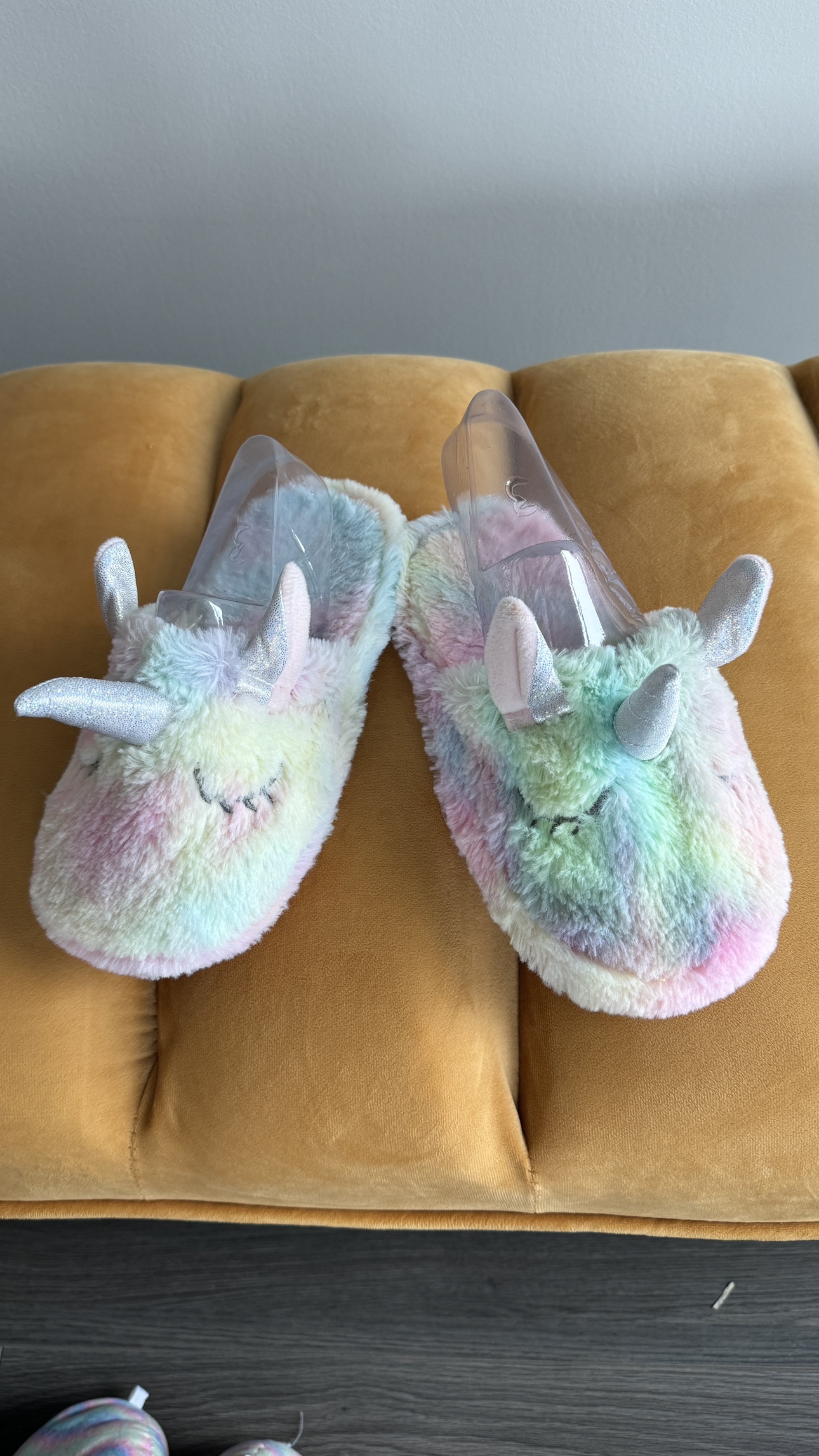 Unicorn fluffy slippers fits upto size 3 image indicator(2)