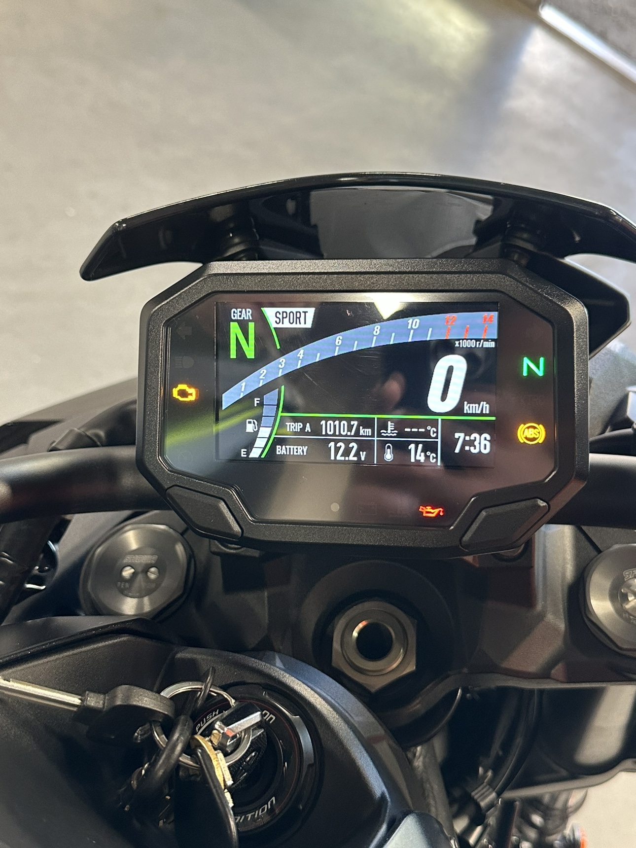 2021 Kawasaki ZH2 Base image indicator(2)