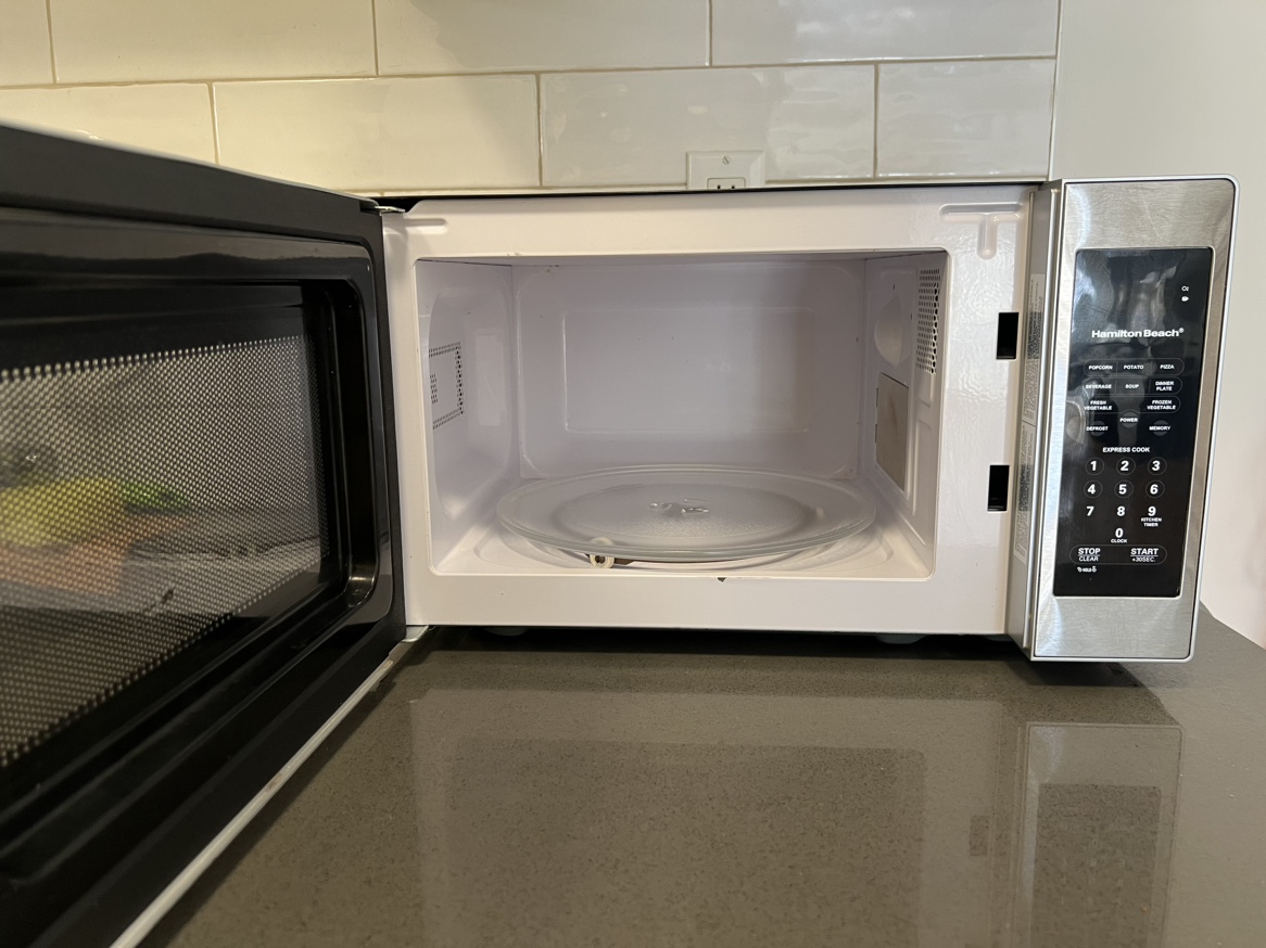 Microwave - photo 3