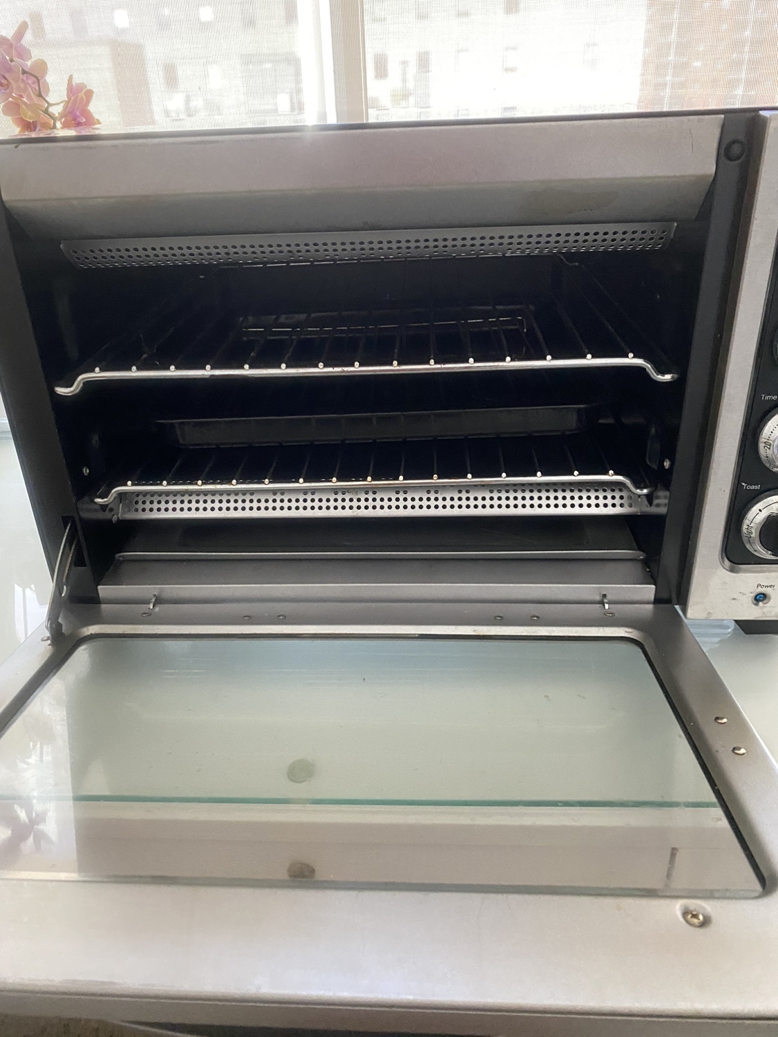 KitchenAid 1440w Extra Large Capacity Toaster Oven image indicator(2)