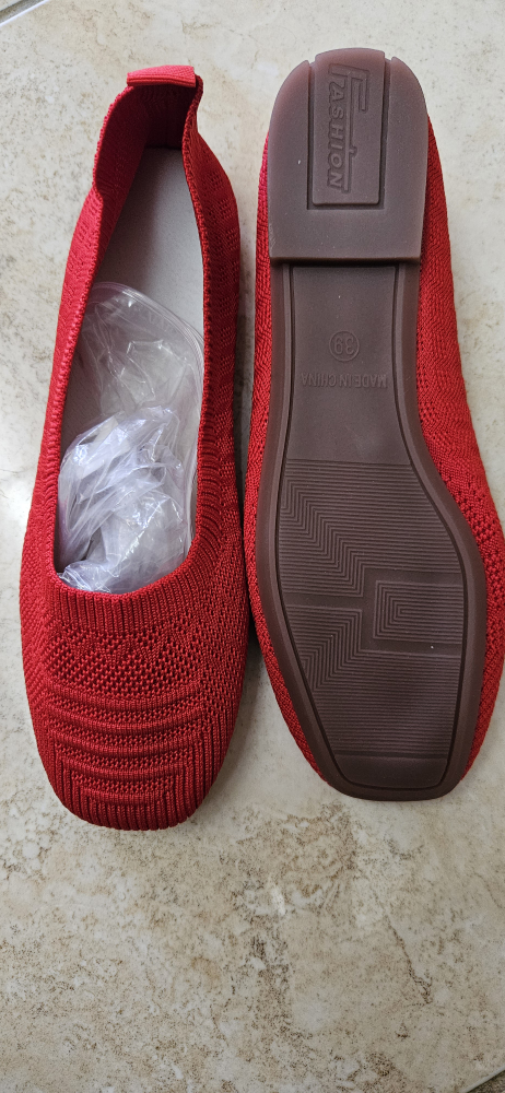 New flat shoes Size 7.5 image indicator(2)