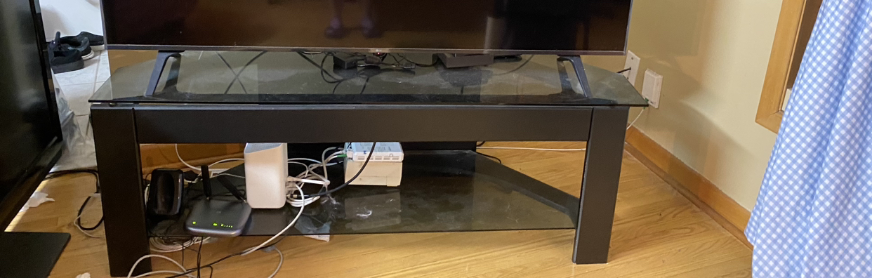 BRAND NEW TV STAND fits 60 inch tv