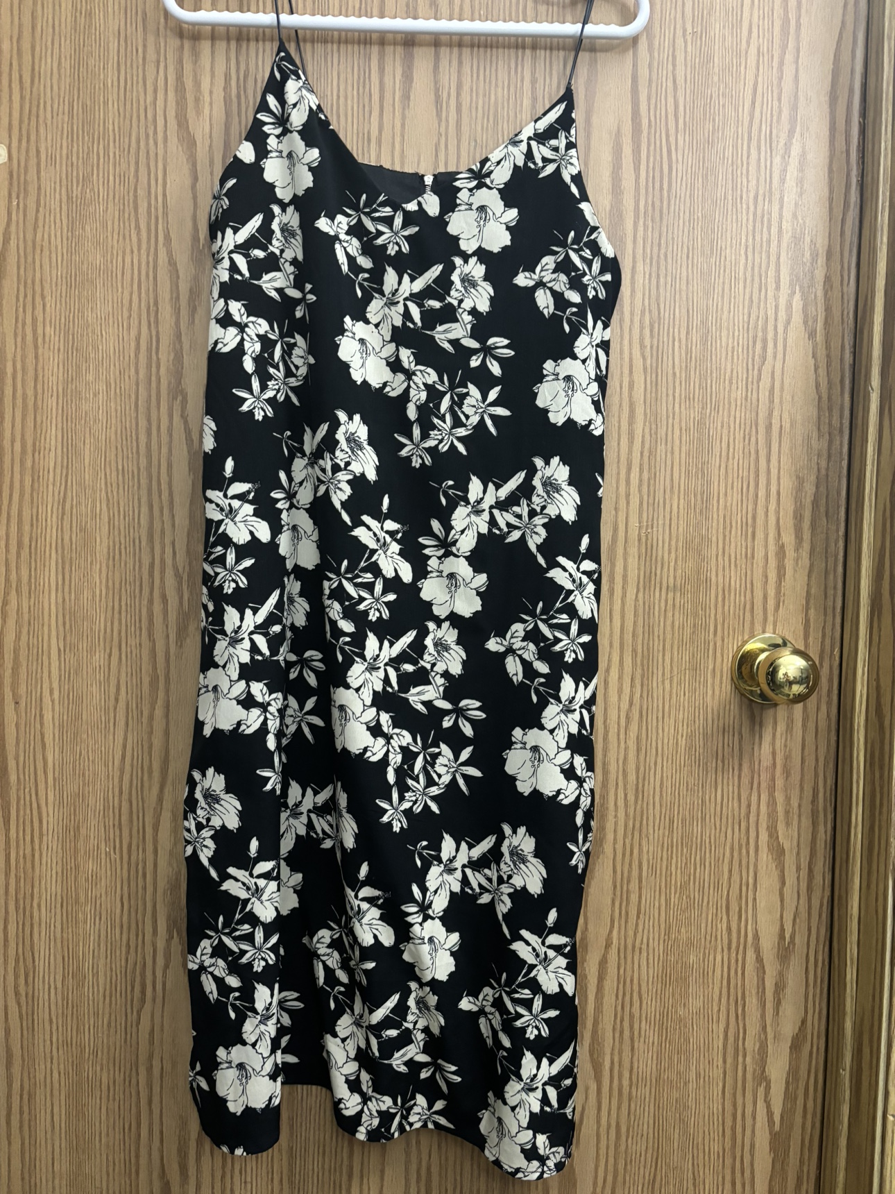 Summer dress thumbnail