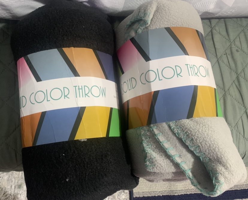 #freecycle throw blanket new
