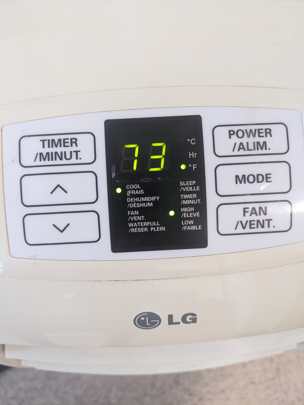 LG portable air conditioner $159 - Westend image indicator(2)