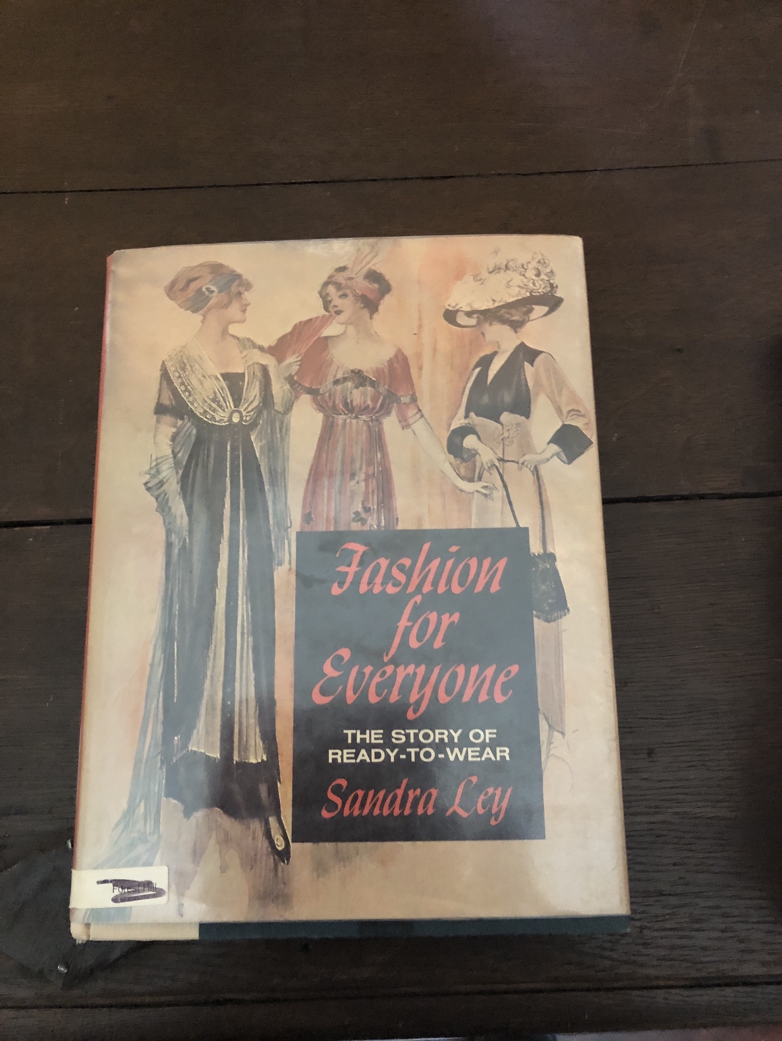 History of Fashion: Costumer’s Library image indicator(3)