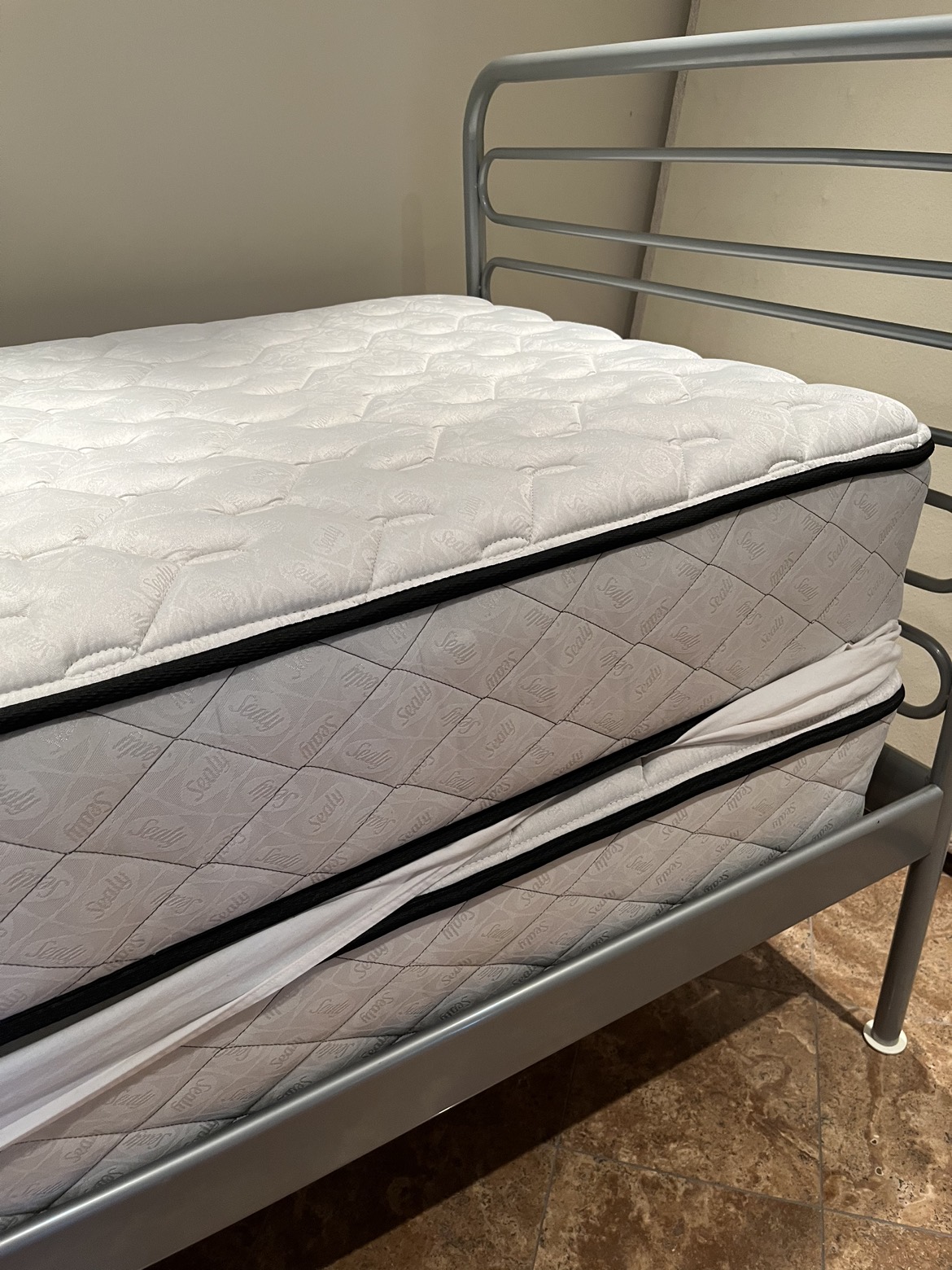 IKEA single size bed frame - photo 2